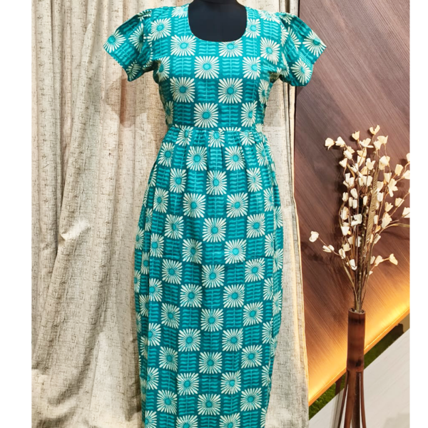 7477 - Frock Style Nighty