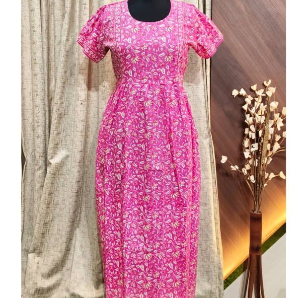 7487 - Frock Style Nighty