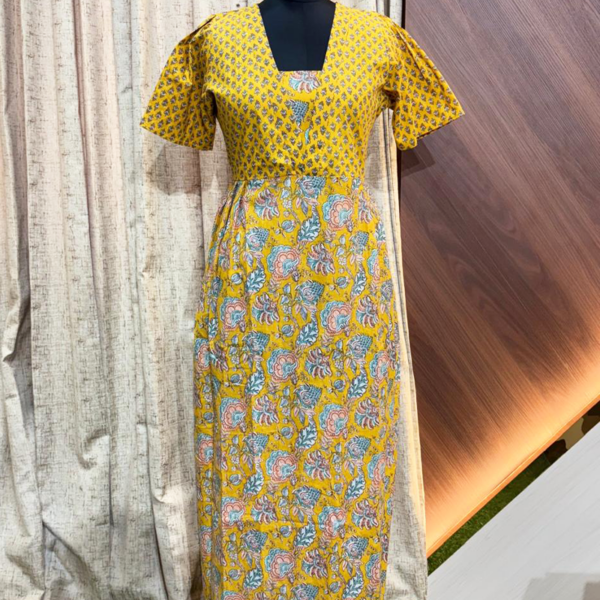 7580 - Frock Style Nighty