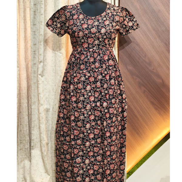 7800 - Frock Style Nighty