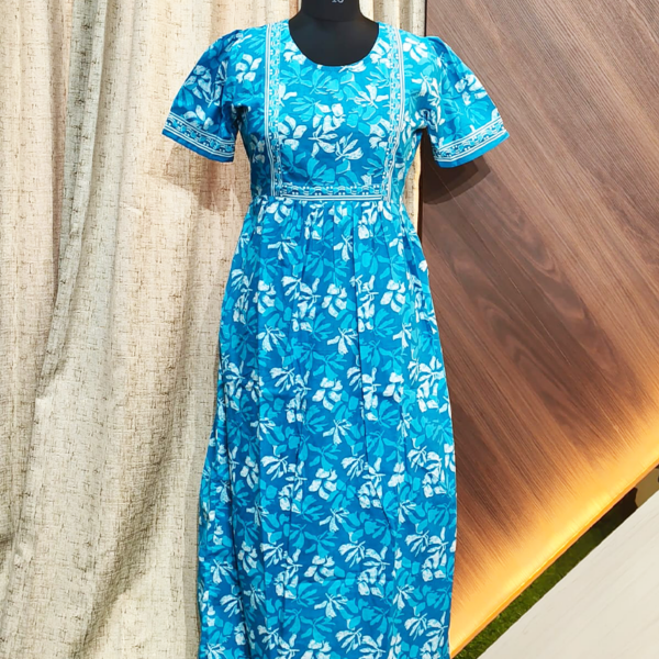 7900 - Frock Style Nighty